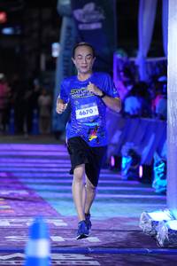 BIB: 4670
                            <button type="button" onclick="openModal(26222087)" class="btn btn-primary btn-sm float-right btn-popup" data-toggle="modal" data-target=".modal-high-quality">
                        <i class="fas fa-shopping-cart"></i> Add to Cart
                    </button>
                                            <button type="button" onclick="isThisMe(26222087, true)" class="btn btn-success btn-sm float-right btn-popup btn-isme hidden" data-toggle="tooltip" data-placement="bottom" title="นี่คือรูปของคุณใช่ไหม คลิกที่นี่เพื่อเอาเข้าอัลบั้ม">
                        <i class="fas fa-plus"></i> Add to album
                    </button>
                    <button type="button" onclick="isThisMe(26222087, false)" class="btn btn-warning btn-sm float-right btn-popup btn-isnotme hidden">
                        <i class="fas fa-ban"></i> Remove from album
                    </button>